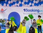  Hồng Ngọc Hà tạo ấn tượng mạnh với công chúng Sài Thành với nền tảng 1Booking.vn tại ngày hội Du lịch TPHCM lần thứ 18