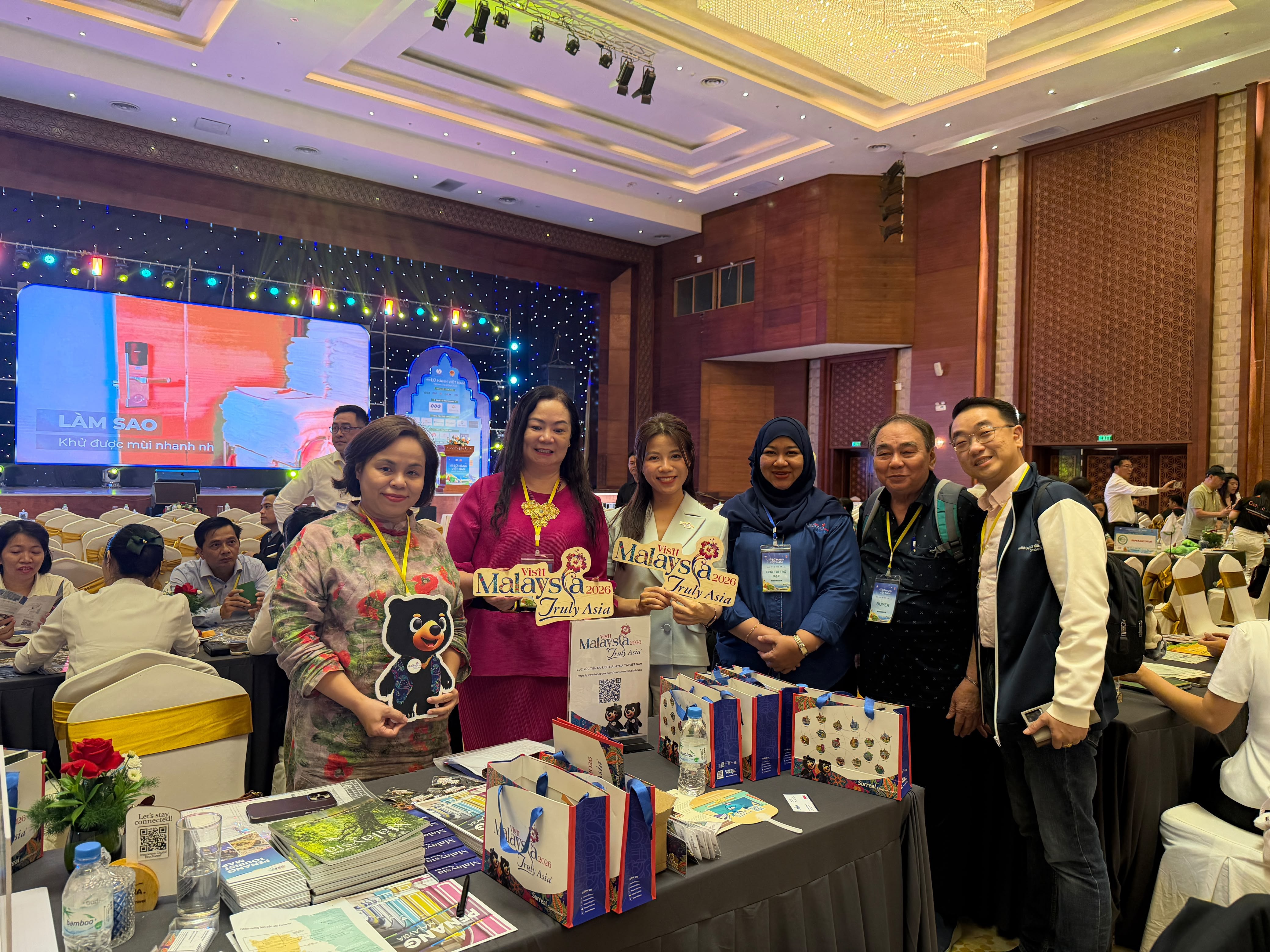 2-ngay-lu-hanh-viet-nam-cxtdl-malaysia-gap-go-cac-doi-tac-quan-trong-trong-nganh-du-lich-viet-nam-1787737704.jpg