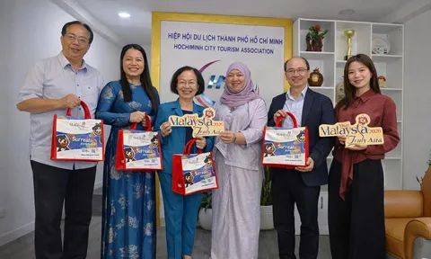 Hiệp hội Du lịch TP.HCM trao đổi hợp tác với Malaysia về phát triển thị trường khách hai chiều