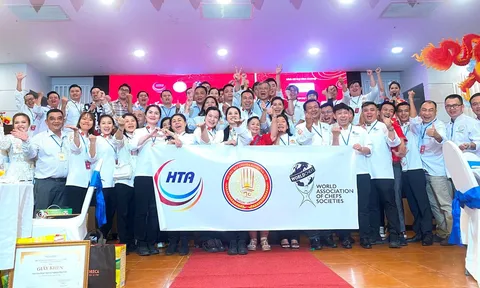 Lễ Tổng kết – Khen thưởng “Rạng danh Ẩm thực Việt”: Tôn vinh những đóng góp tiêu biểu của đầu bếp SPC Tài năng 2025