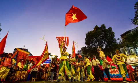 Chuyên đề Văn hóa Tết Nguyên Đán – Góc nhìn Việt – Hoa tại TP. Hồ Chí Minh