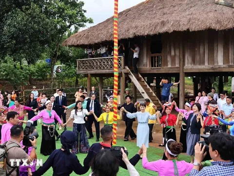 Tháng 3 với “Mùa Xuân và tuổi trẻ” tại Làng Văn hóa-Du lịch các dân tộc Việt Nam