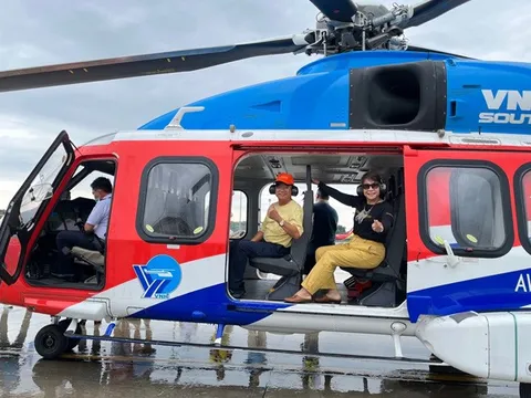Trải nghiệm tour du lịch ngắm cảnh bằng trực thăng