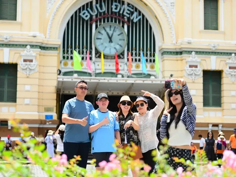 TP.HCM: Du lịch Tết Nguyên đán Bính Ngọ 2026 tăng trưởng ấn tượng, đón hơn 4,3 triệu lượt khách